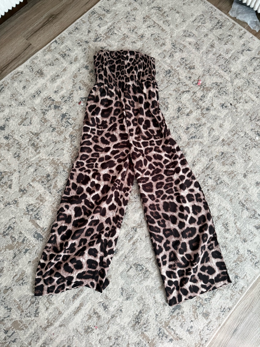 Leopard Print strapless jumpsuit